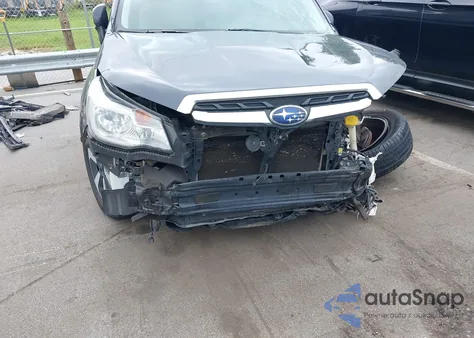2018 Subaru Forester 2.5I Premium z USA, uszkodzony, nr VIN JF2SJAGC7JH487665